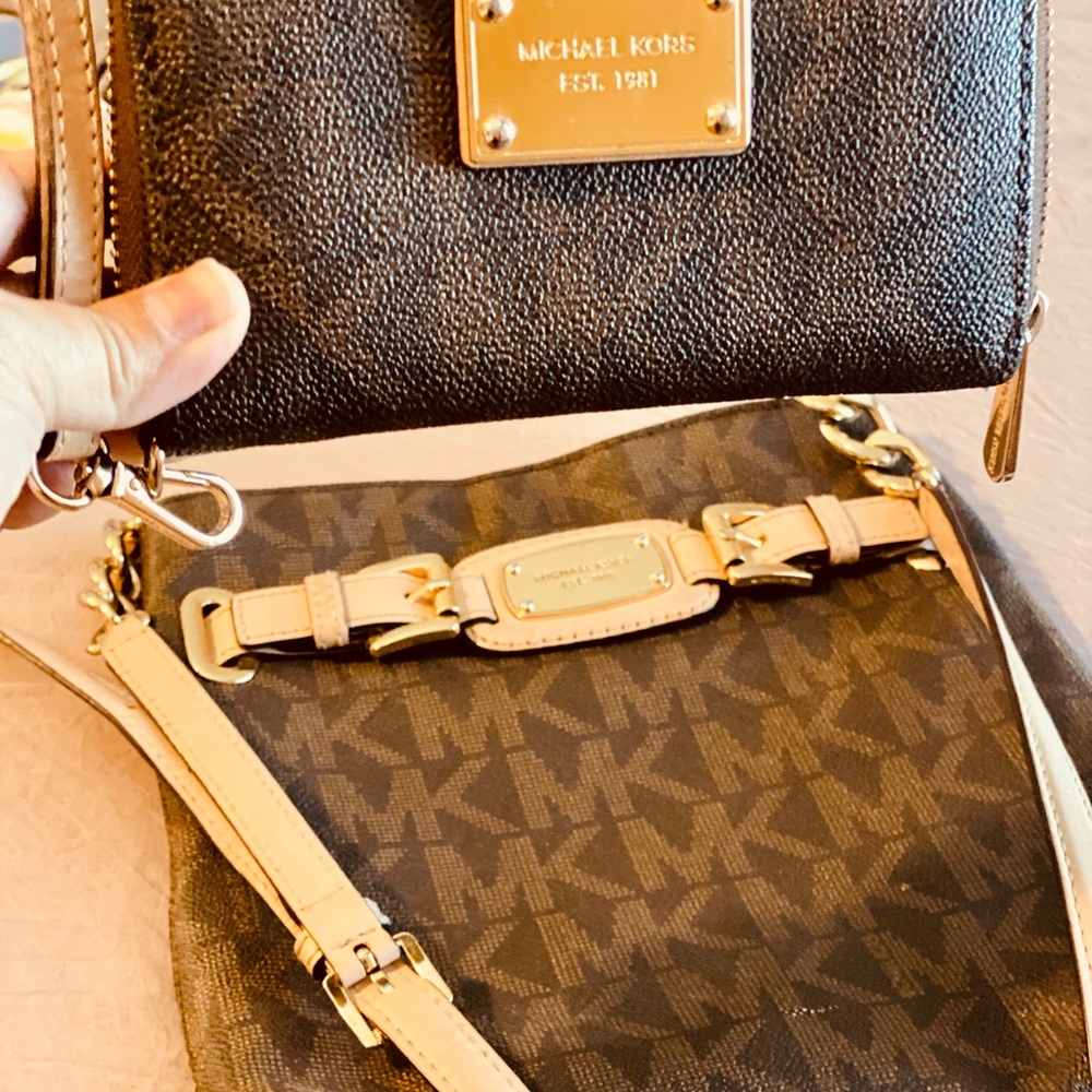 Adorable Michael Kors Bag and Matching Wallet